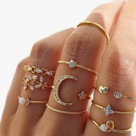 RINGS SET Stackable Rings Set for Women - Picture 4 of 5